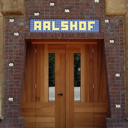 Strohotel Aalshof Ξενοδοχείο με διαμερίσματα